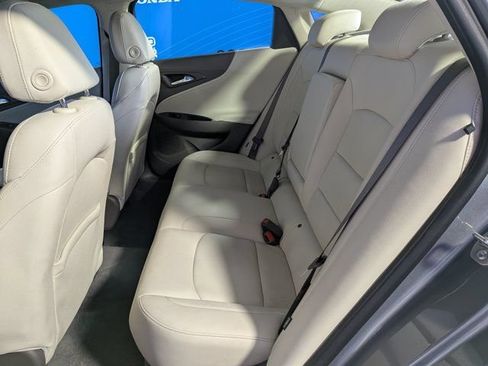 Used 2024 Chevrolet Malibu LT FWD image 17