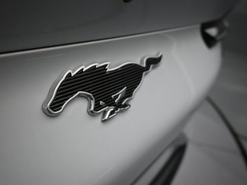 Used 2023 Ford Mustang Mach-E Select image 14