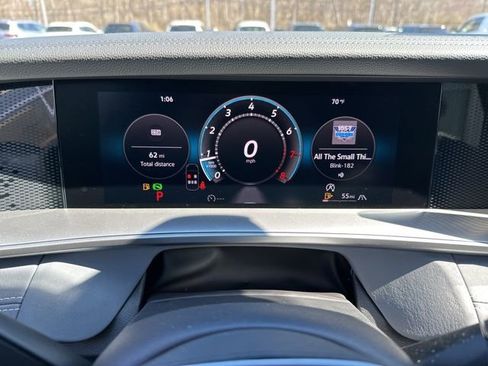 New 2026 Volkswagen Tiguan SE R-Line AWD/4WD image 16