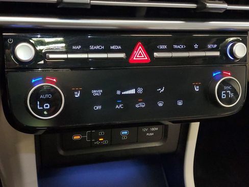 Used 2025 Hyundai Tucson SEL AWD/4WD image 20