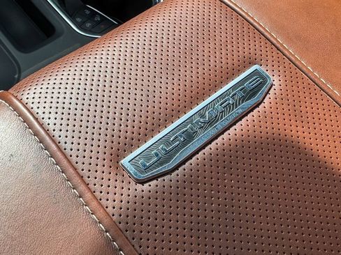 Used 2025 GMC Sierra 3500 Denali Ultimate AWD/4WD image 49