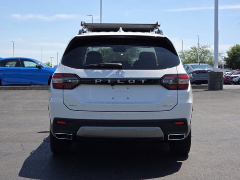 New 2026 Honda Pilot Elite image 18