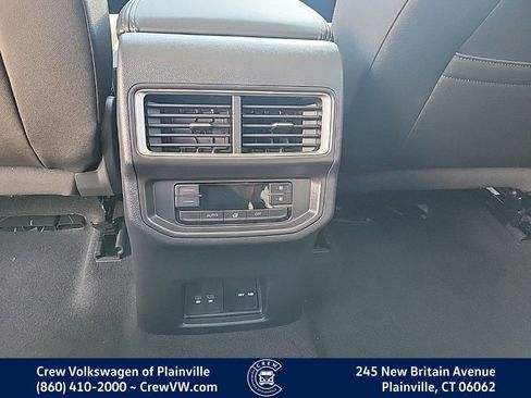 New 2026 Volkswagen Atlas SE image 52