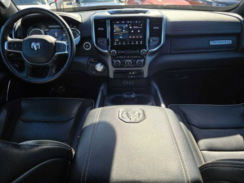 Used 2024 RAM 1500 Laramie RWD image 18