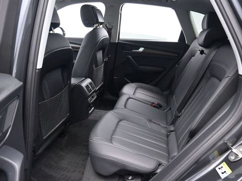 Used 2021 Audi Q5 e Premium Plus w/ Premium Plus Package AWD/4WD image 14