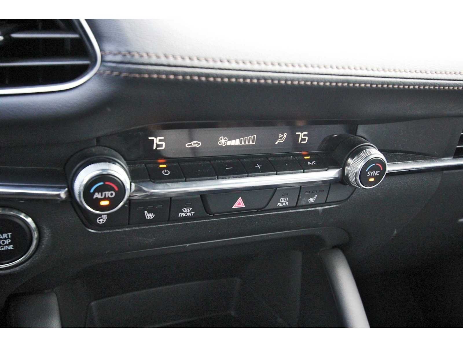 Used 2023 MAZDA MAZDA3 AWD 2.5 Turbo Hatchback image 23