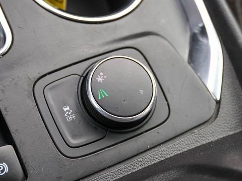 Used 2018 Chevrolet Traverse LT w/ LPO, Cargo Package image 22