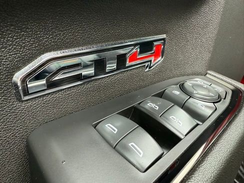 Used 2024 GMC Sierra 1500 AT4 w/ Technology Package image 35