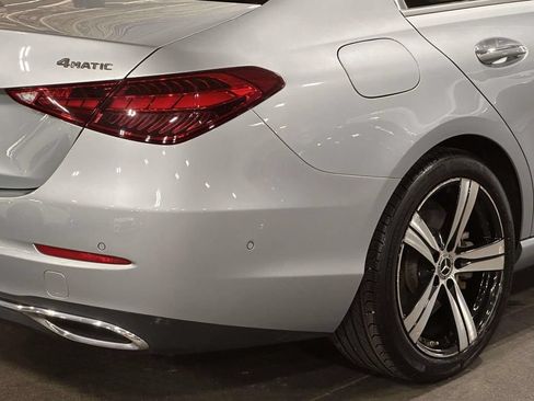 Used 2023 Mercedes-Benz C 300 4MATIC Sedan image 11