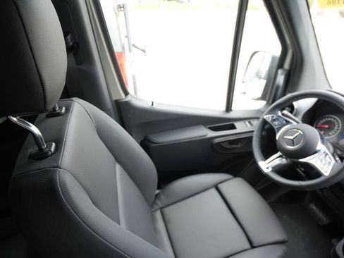 New 2026 Mercedes-Benz Sprinter 2500 image 14
