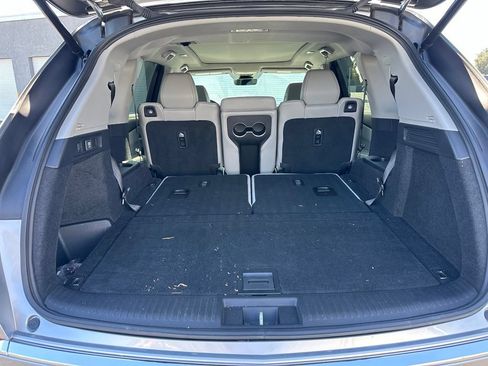 Used 2023 Acura MDX SH-AWD w/ Technology Package image 6