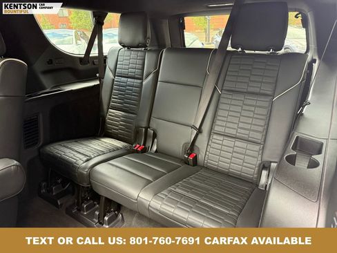 Used 2025 Cadillac Escalade ESV Sport Platinum AWD/4WD image 37