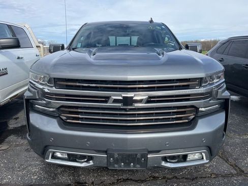 Used 2020 Chevrolet Silverado 1500 High Country w/ Technology Package image 8