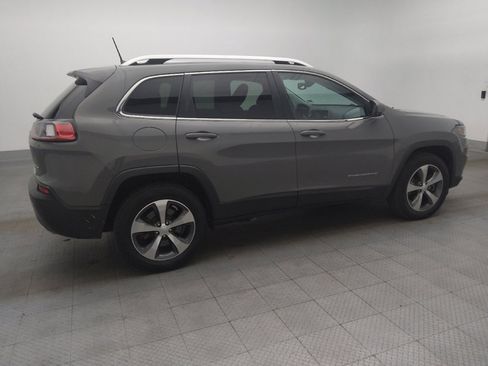 Used 2019 Jeep Cherokee Limited image 10
