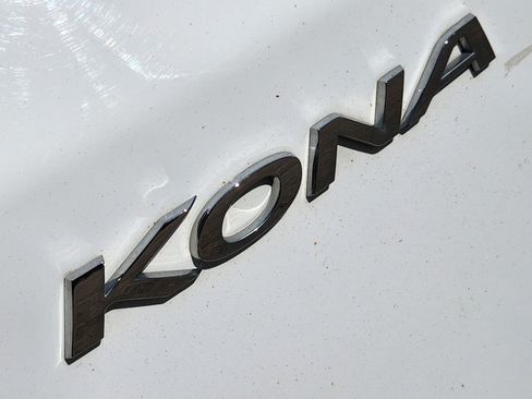 Used 2023 Hyundai Kona SE AWD/4WD image 8