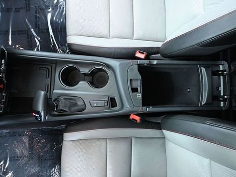 Used 2024 Dodge Durango R/T AWD/4WD image 38