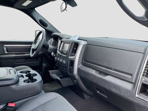 Used 2022 RAM 1500 Warlock AWD/4WD image 28