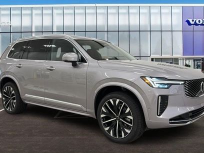 Used 2026 Volvo XC90 B5 Plus w/ Protection Package