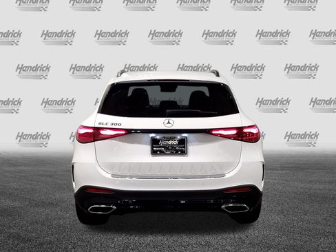 New 2026 Mercedes-Benz GLC 300 image 5