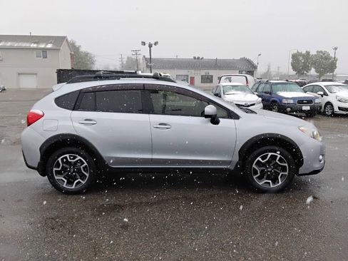 Used 2014 Subaru Crosstrek 2.0i Limited image 4