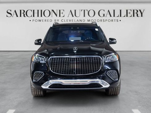 Used 2025 Mercedes-Benz Maybach GLS 600 4MATIC image 4