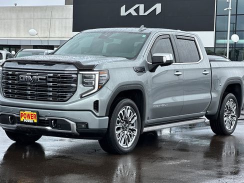 Used 2023 GMC Sierra 1500 Denali Ultimate image 8