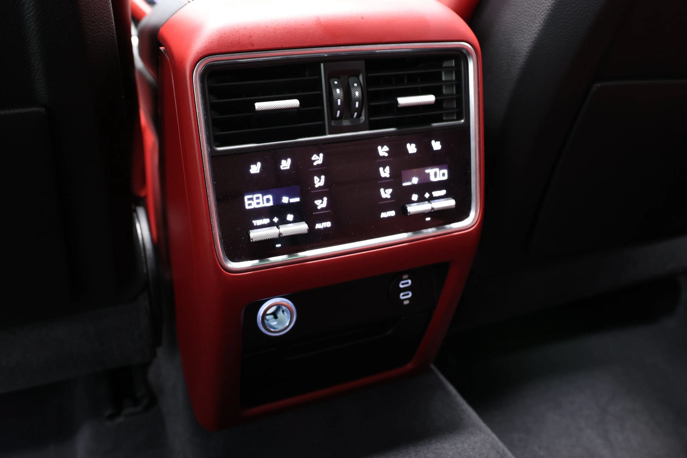 Used 2021 Porsche Cayenne Turbo S AWD/4WD image 68
