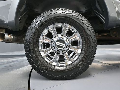 Used 2017 Ford F350 Lariat w/ Lariat Ultimate Package image 17