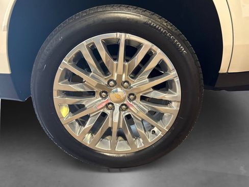 Used 2023 Chevrolet Tahoe Premier AWD/4WD image 22