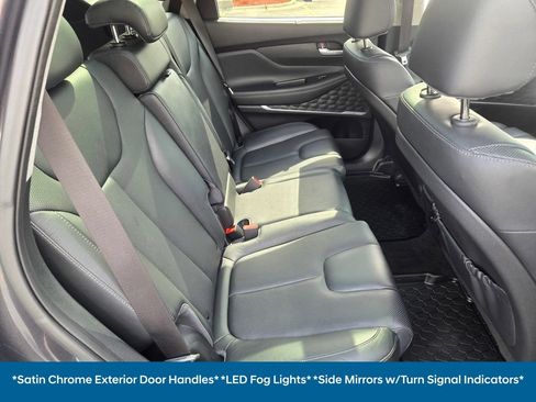 Used 2020 Hyundai Santa Fe SEL w/ Convenience + Premium Package AWD/4WD image 17