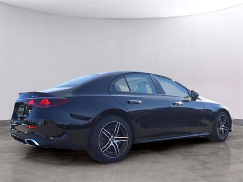 New 2026 Mercedes-Benz E 350 4MATIC Sedan image 7