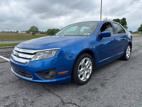 Used 2011 Ford Fusion SE w/ 201A Rapid Spec Order Code FWD image 1