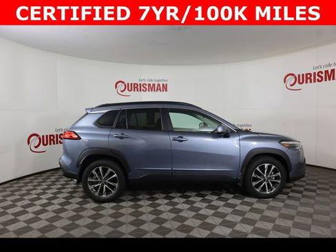 Used 2024 Toyota Corolla Cross XLE w/ Convenience Package image 8