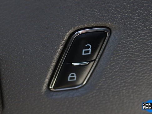 Used 2017 Ford F250 XL w/ Power Equipment Group image 17