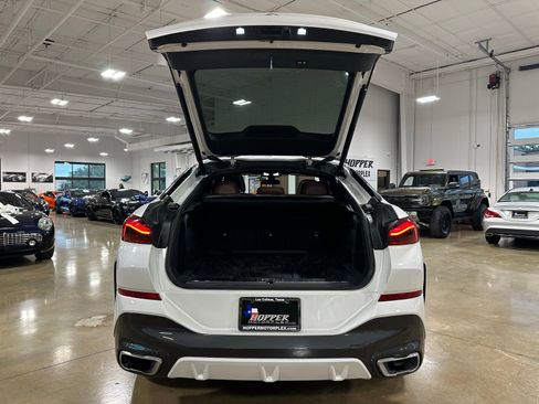 Used 2021 BMW X6 xDrive40i w/ M Sport Package image 42
