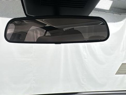 New 2025 Nissan Sentra SR w/ SR Premium Package image 30