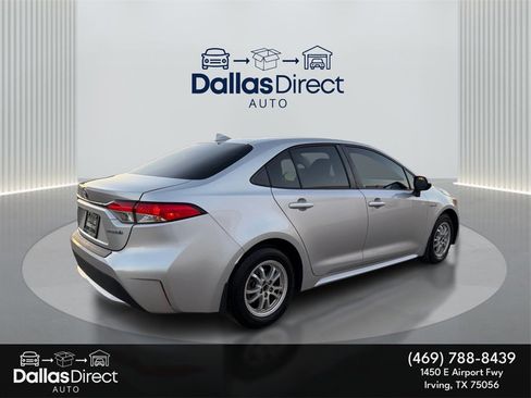 Used 2020 Toyota Corolla LE image 6