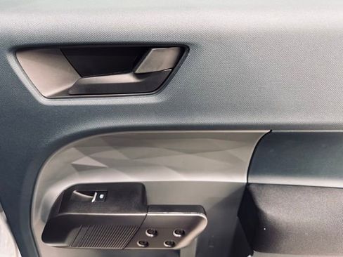 New 2025 Ford Maverick XL w/ Equipment Group 101A image 16