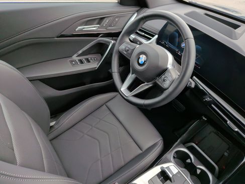 Certified 2026 BMW X1 xDrive28i AWD/4WD image 34