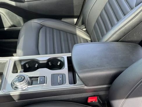 Used 2024 Ford Edge SEL w/ Convenience Package AWD/4WD image 35