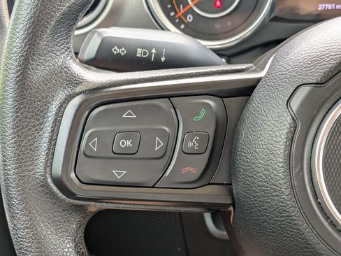 Used 2023 Jeep Gladiator Sport AWD/4WD image 21