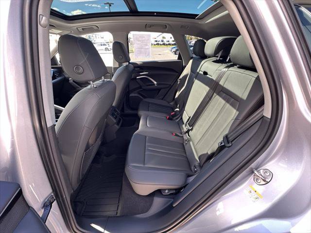 Certified 2025 Audi Q5 Premium Plus AWD/4WD image 11