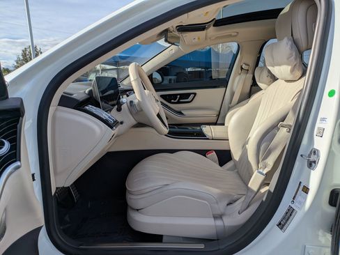 Used 2022 Mercedes-Benz S 500 4MATIC image 15