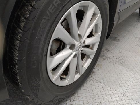 Used 2017 Nissan Rogue Sport SV w/ SV All-Weather Package image 31