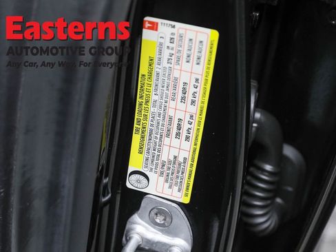 Used 2018 Tesla Model 3 Long Range image 34