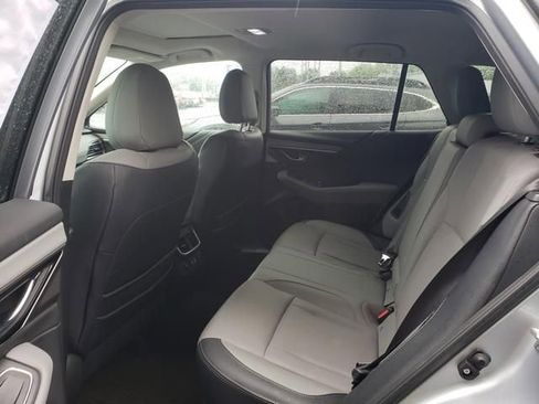 Used 2024 Subaru Outback Limited image 11