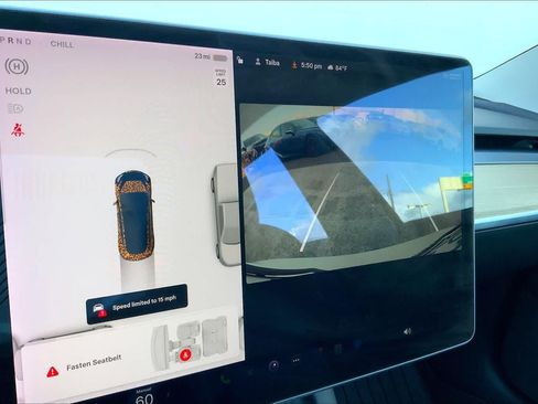 Used 2021 Tesla Model 3 Standard Range Plus RWD image 26