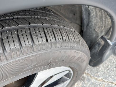 Used 2016 Honda CR-V Touring image 39