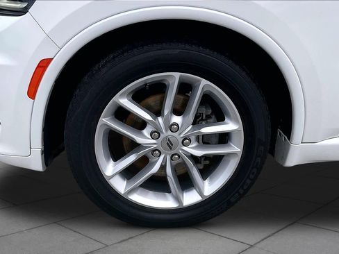 Used 2022 Dodge Durango GT RWD image 11
