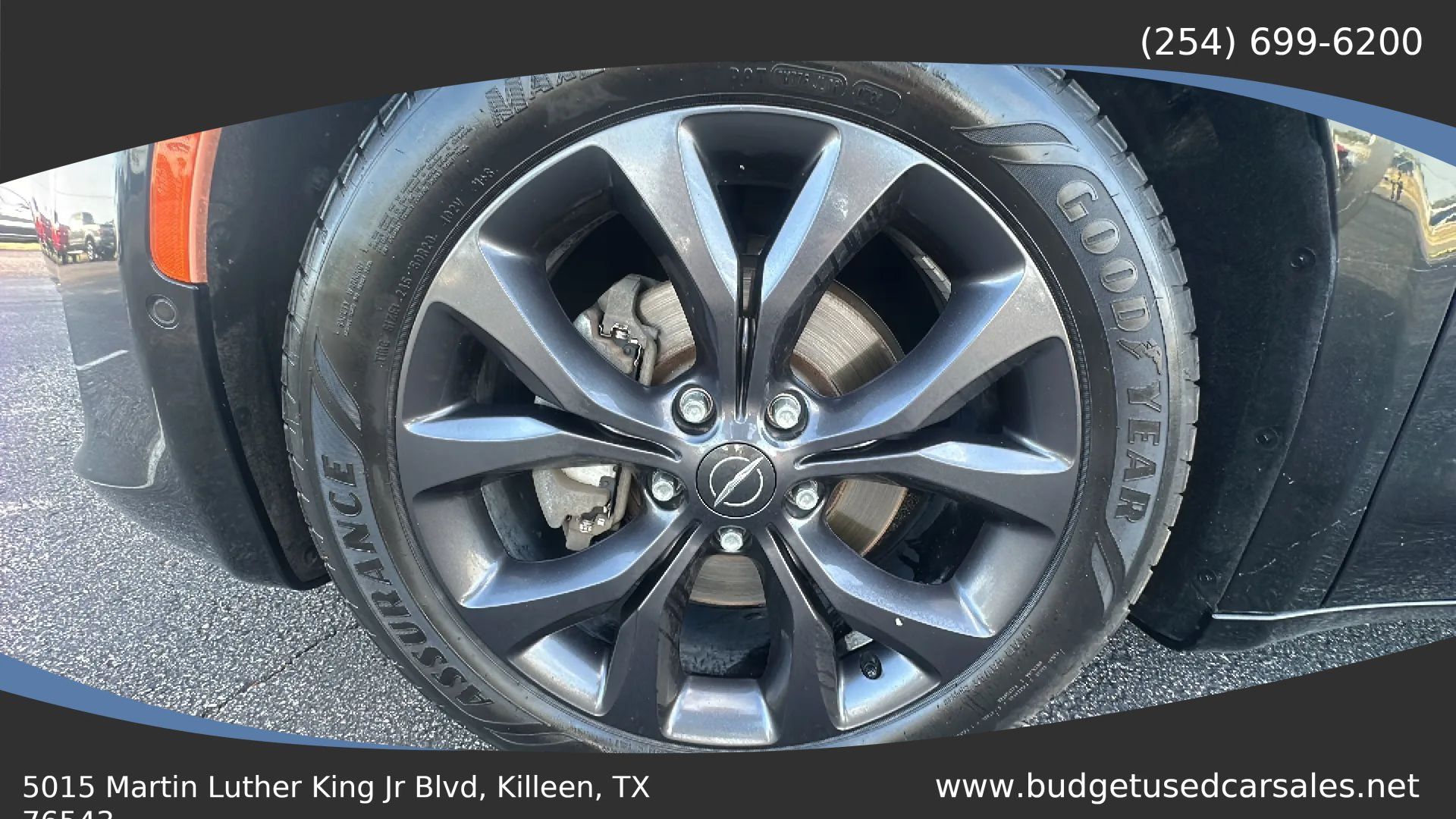 Used 2018 Chrysler Pacifica Limited w/ Advanced Safetytec Group FWD image 10
